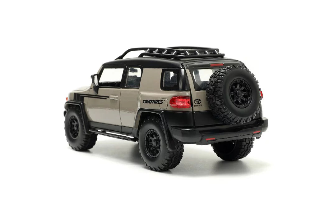 Toyota FJ Cruiser w/ Roof Rack and Extra Wheels; Beige - Jada Toys 34008 - 1/24 scale Diecast Car