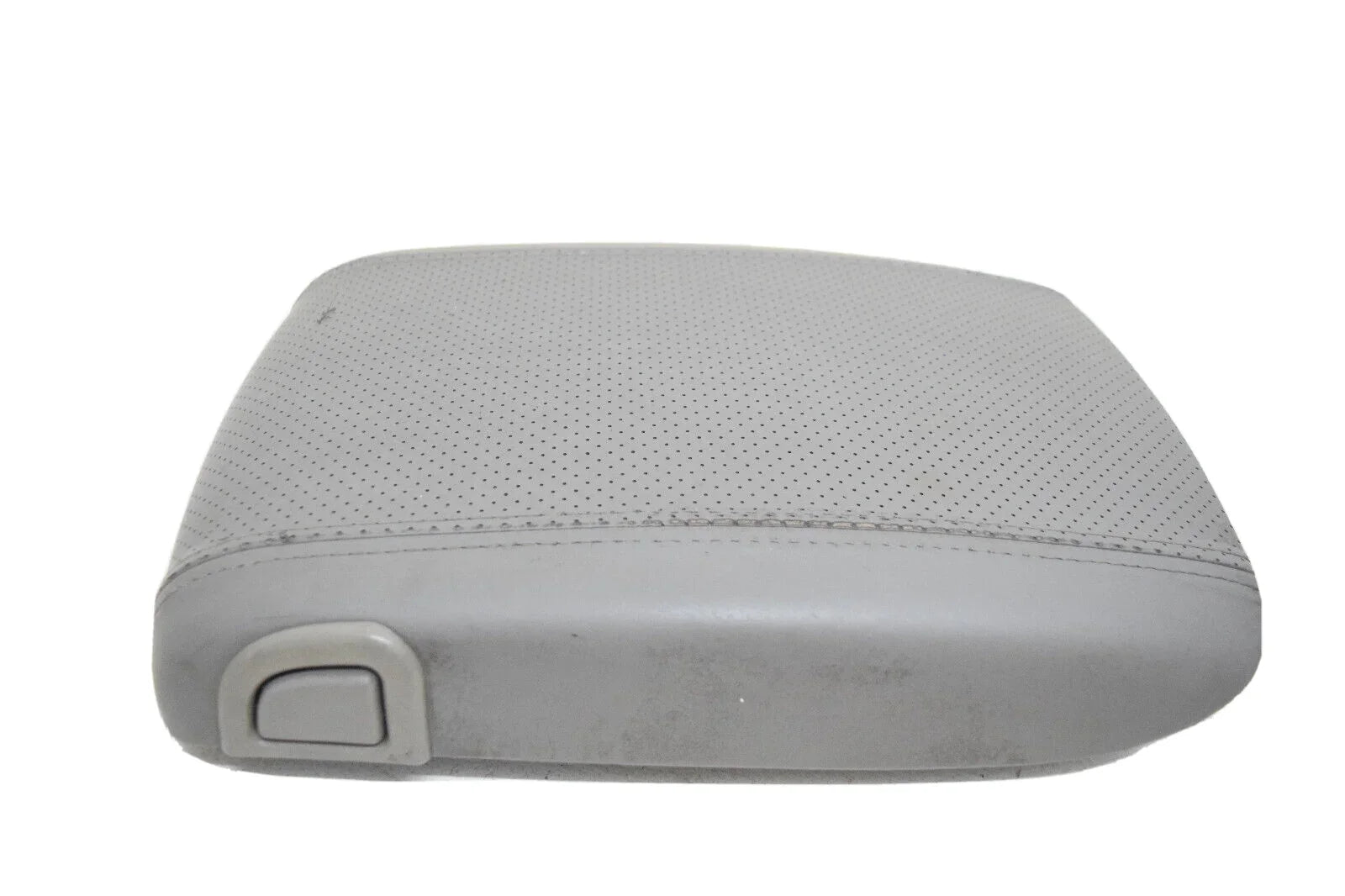 03 04 05 06 Cadillac Escalade Center Console Lid Gray