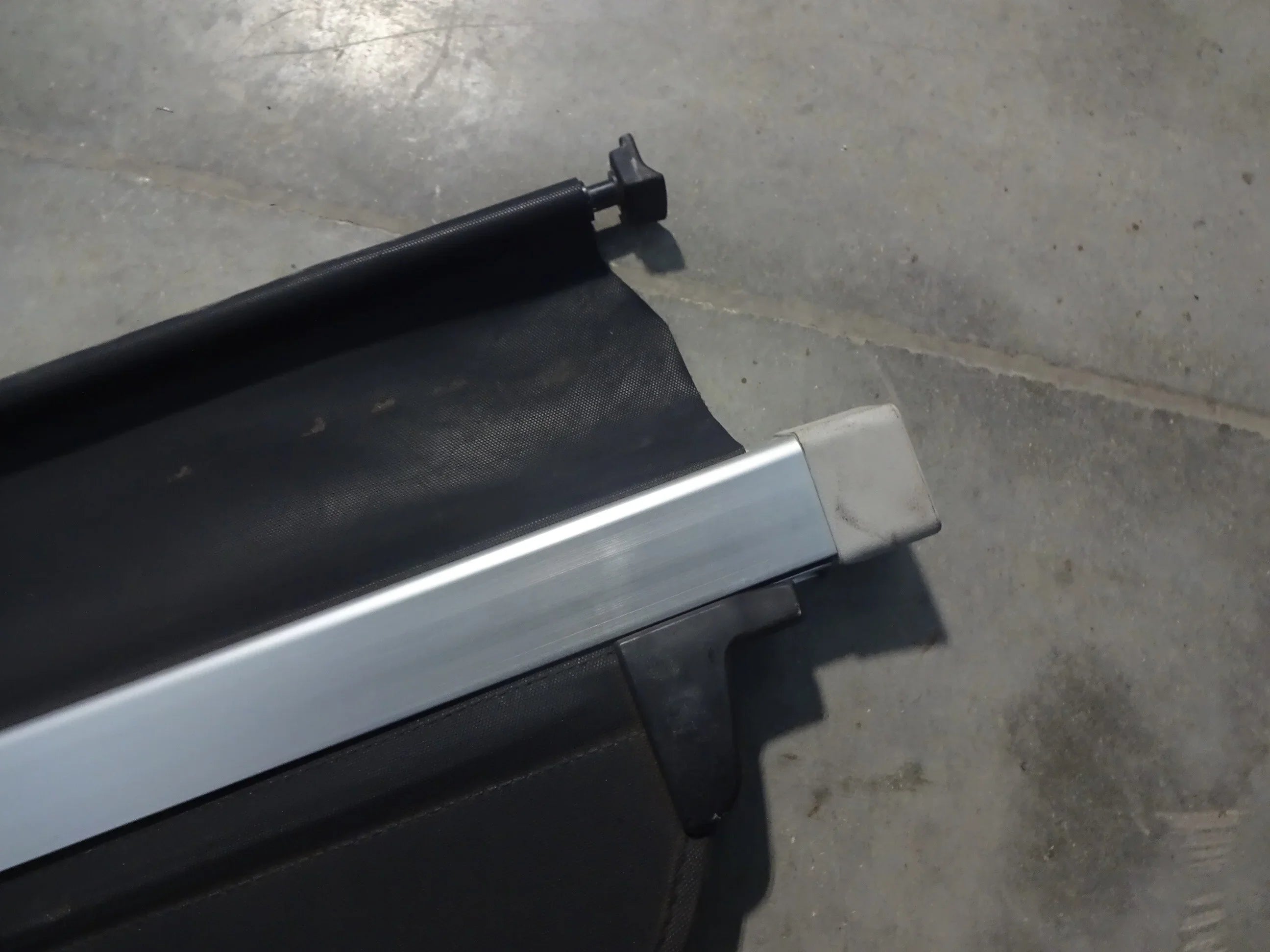 Pre-Owned 2012 Subaru Forester Rear Grey Retractable Cargo Cover OEM (Good)