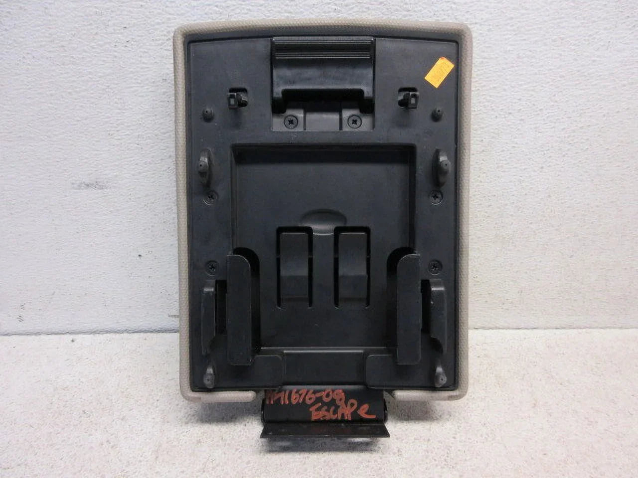 Pre-Owned 2008 Ford Escape Center Console Lid OEM LKQ (Good)