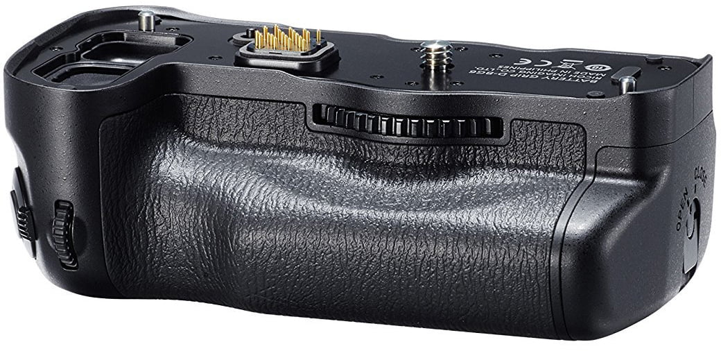 Pentax K-1 Mark II DSLR Camera with D-BG6 Battery Grip; Memory SD Card Bundle