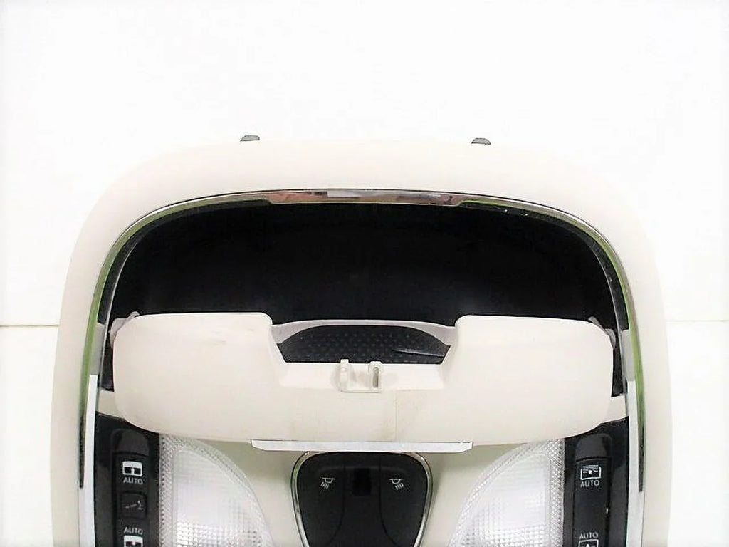 Pre-Owned 2014-2018 Jeep Cherokee Gray Overhead Lamp Sunroof Console OEM LKQ (Good)