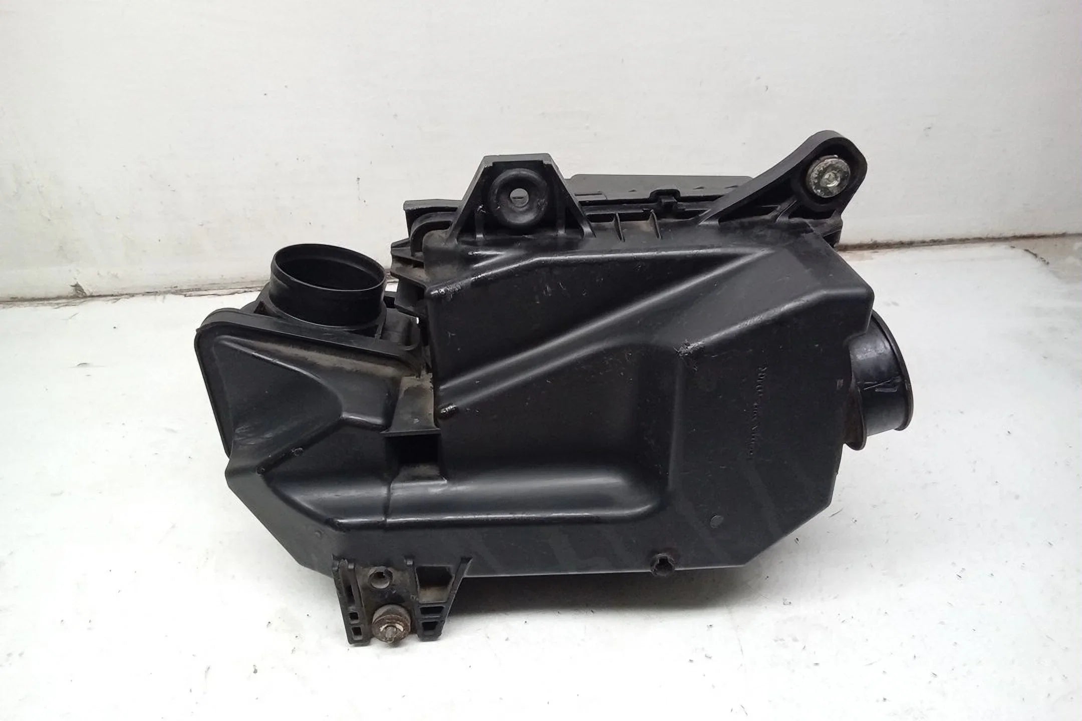 Pre-Owned 10 2010 Honda Civic Air Intake Cleaner 1.8L OEM (Good)
