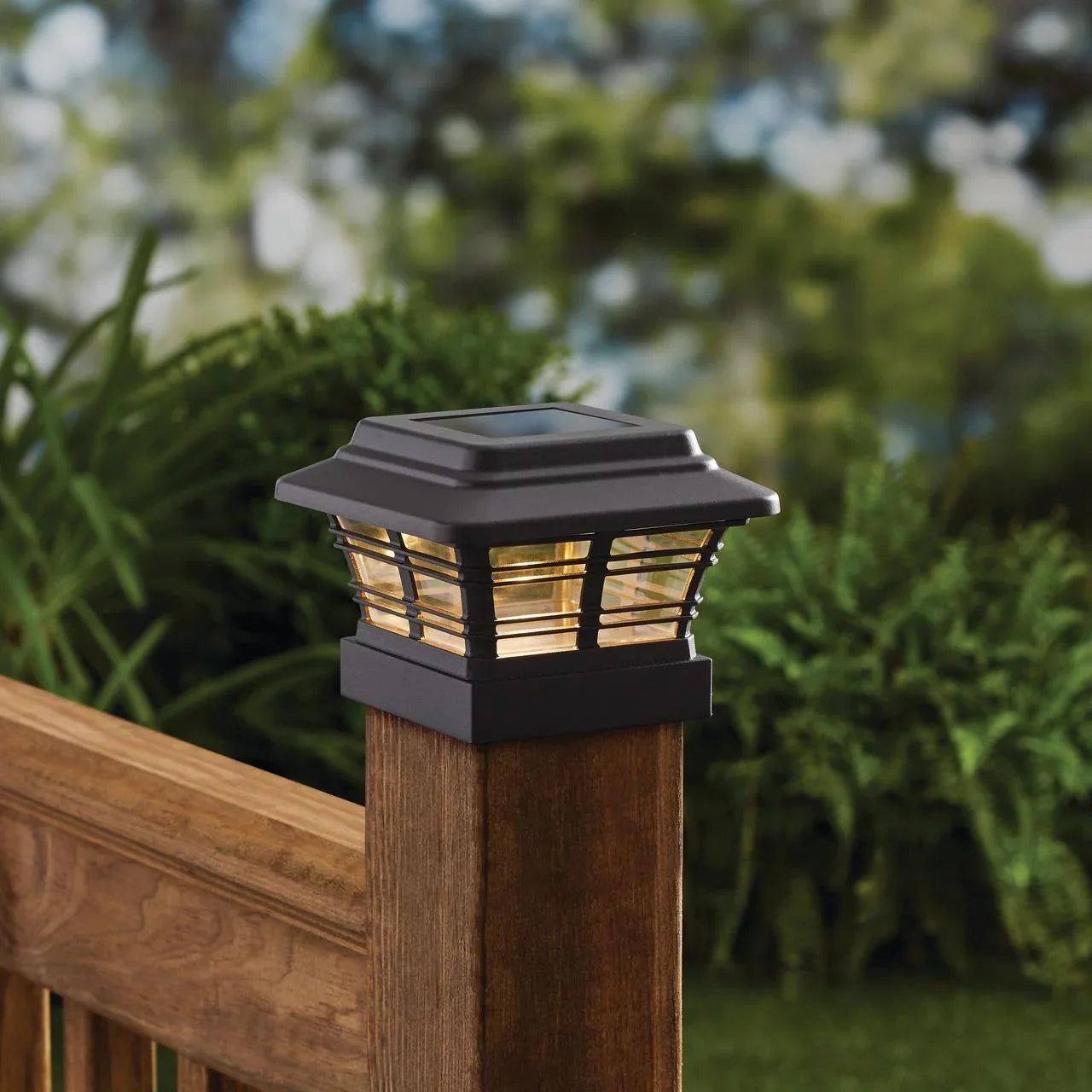 Better Homes & Gardens Solar Powered 4'' x 4'' Post Light; LED Light (4-Pack)