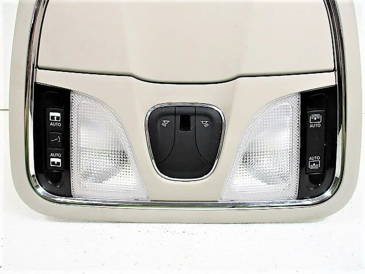 Pre-Owned 2014-2018 Jeep Cherokee Gray Overhead Lamp Sunroof Console OEM LKQ (Good)