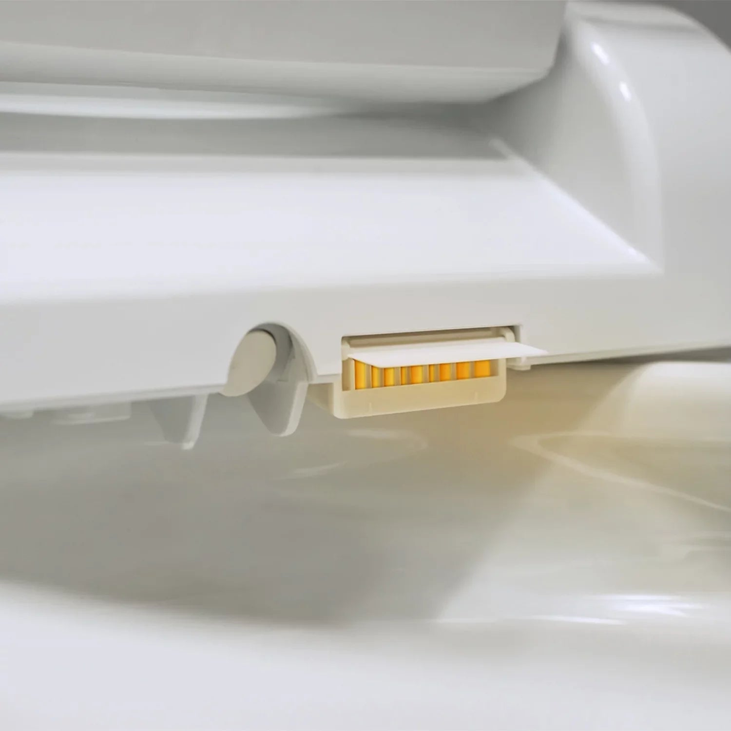 Brondell Swash SE400 Bidet Seat with Sidearm; Dryer and Stainless Steel Nozzle; Round White