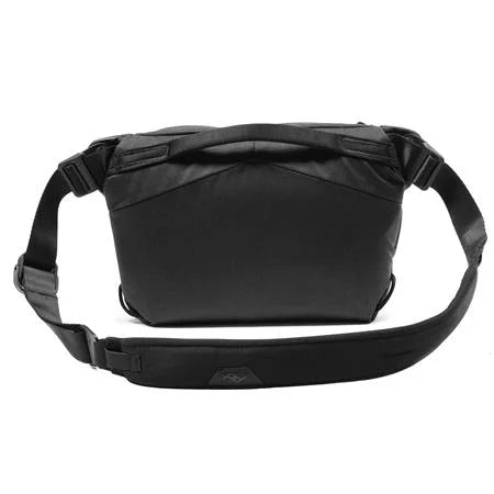 28-200mm f/2.8-5.6 Di III RXD Lens for Sony E; Bundle with ProOptic 67mm Filter Kit; Everyday Sling V2; SlideLITE Strap; Cleaning Kit; Cloth